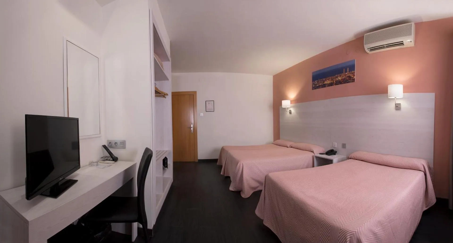 Hotel Cuatro Naciones à Barcelone 2*,