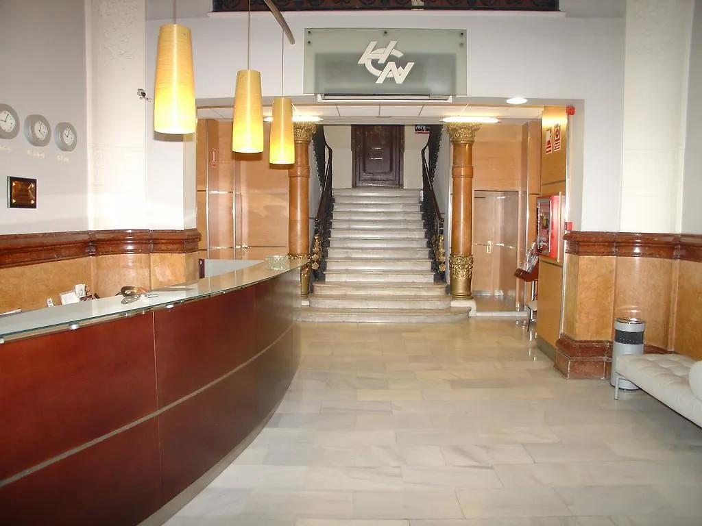 Hotel Cuatro Naciones à Barcelone