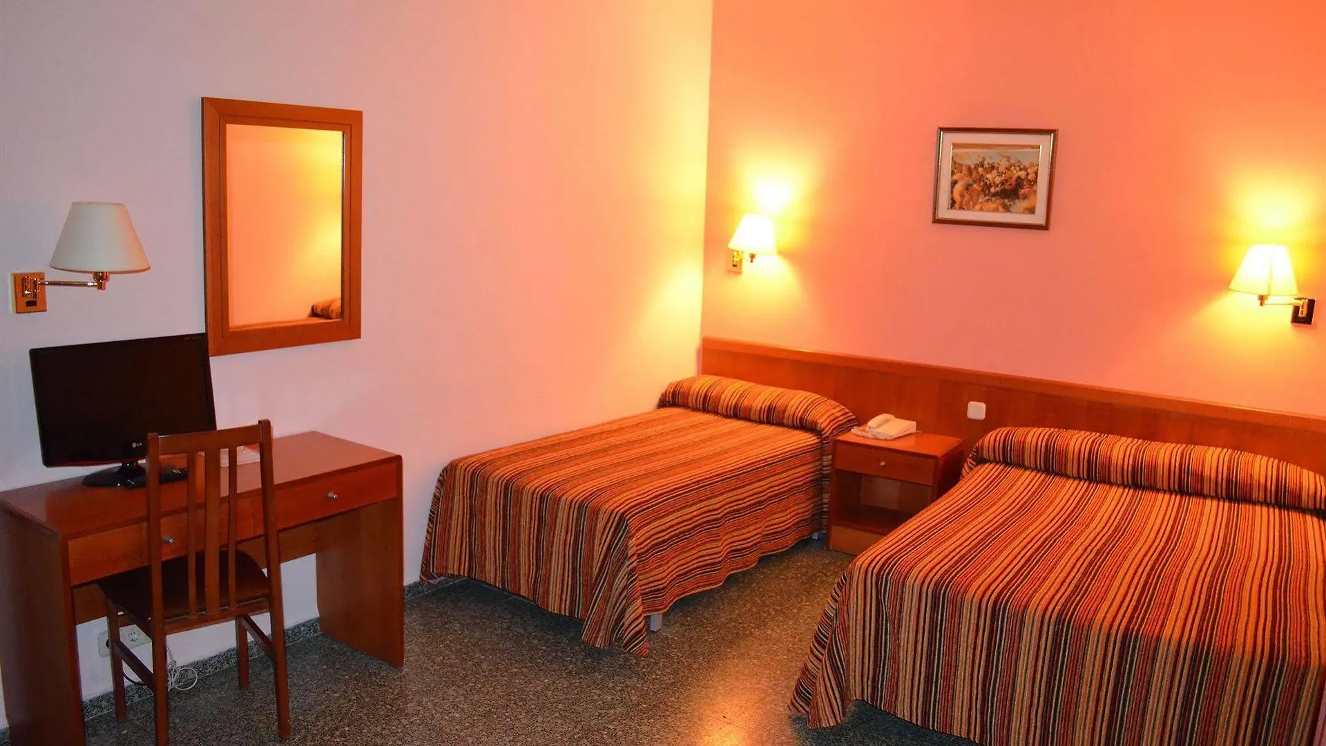 Hotel Cuatro Naciones Barcelona